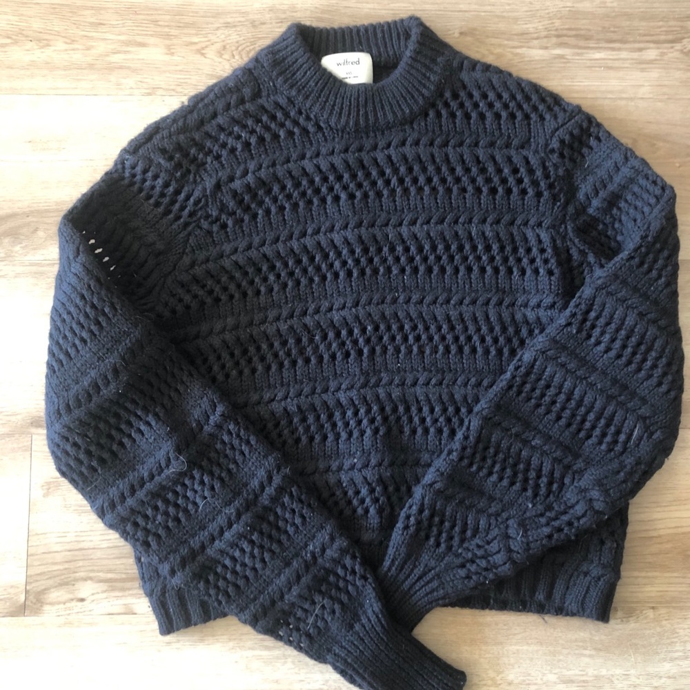 *SOLD* Wilfred mock neck sweater (XXS)